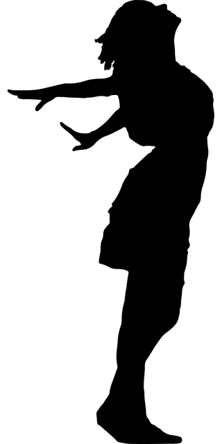 female-2022584_640